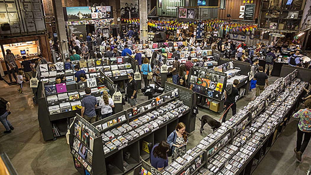 Rough Trade NYC is back doing online sales again after a month off