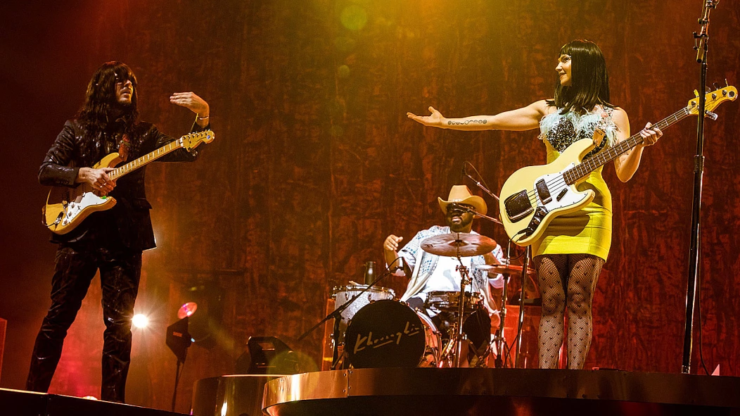 洋楽 HEALING GEMS / Fiesta Pack KHRUANGBIN Khruangbin expand 2022 tour, playing Prospect Park