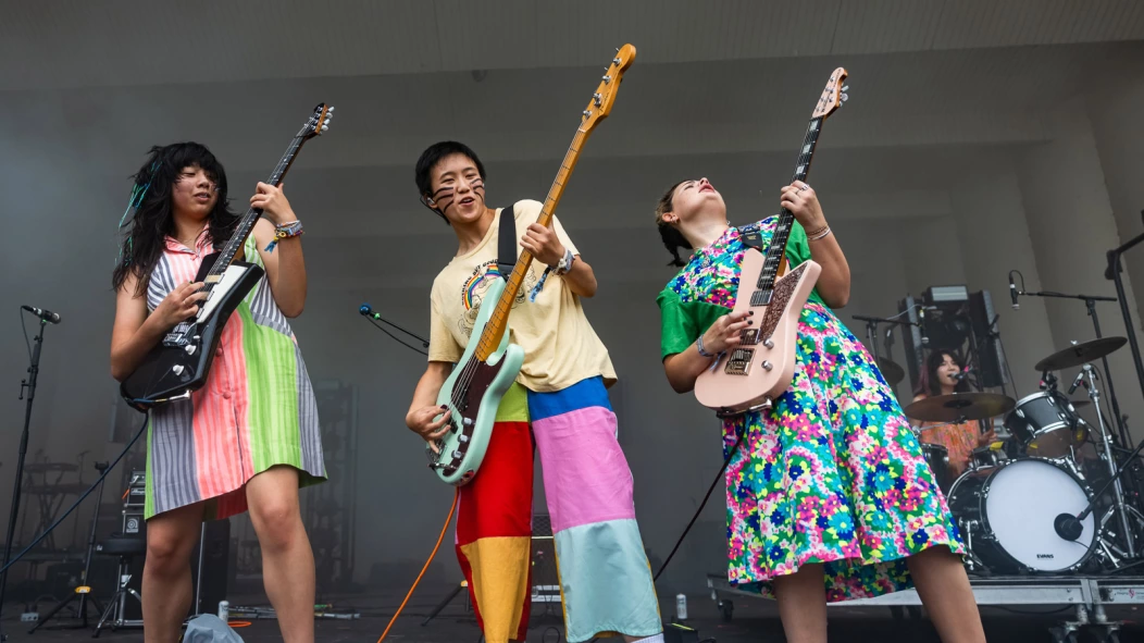 The Linda Lindas announce 2025 tour with Be Your Own Pet and Pinkshift