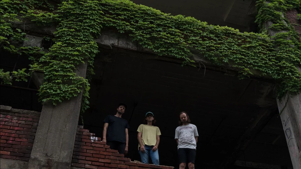 Cloud Nothings sign to Pure Noise, release new single "Final Summer"