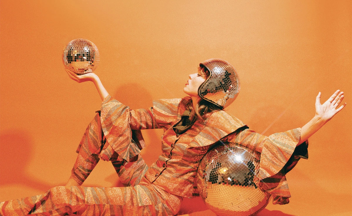 Ora the Molecule announces new album, shares 