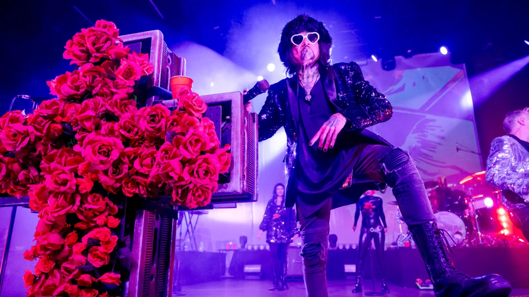 Ministry played an all-'80s set at Brooklyn Paramount w/ My Life