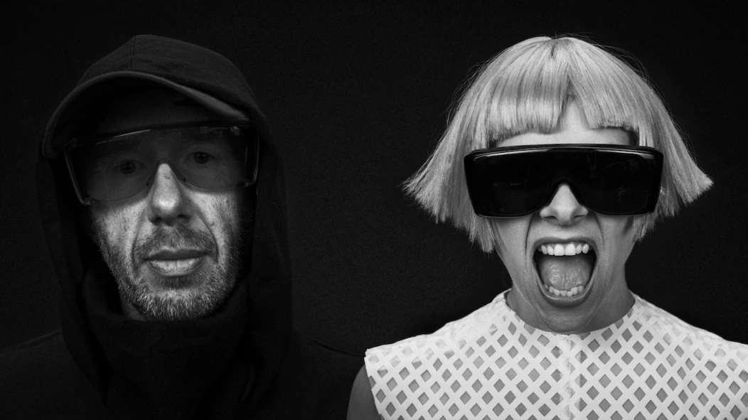 TOMORA COME CLOSER オーロラ　aurora ケミカルブラザーズ TOMORA (Chemical Brothers' Tom Rowlands & AURORA) announce debut