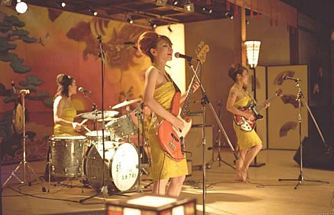 マンハッタン　Manhattan The 5.6.7.8.'s playing a 2nd NYC show while in town for the Norton