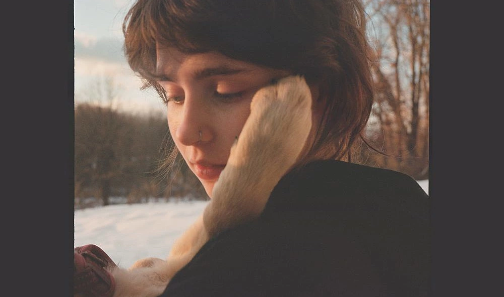 Clairo announces Jack Antonoff-produced LP 'Sling,' shares song ft