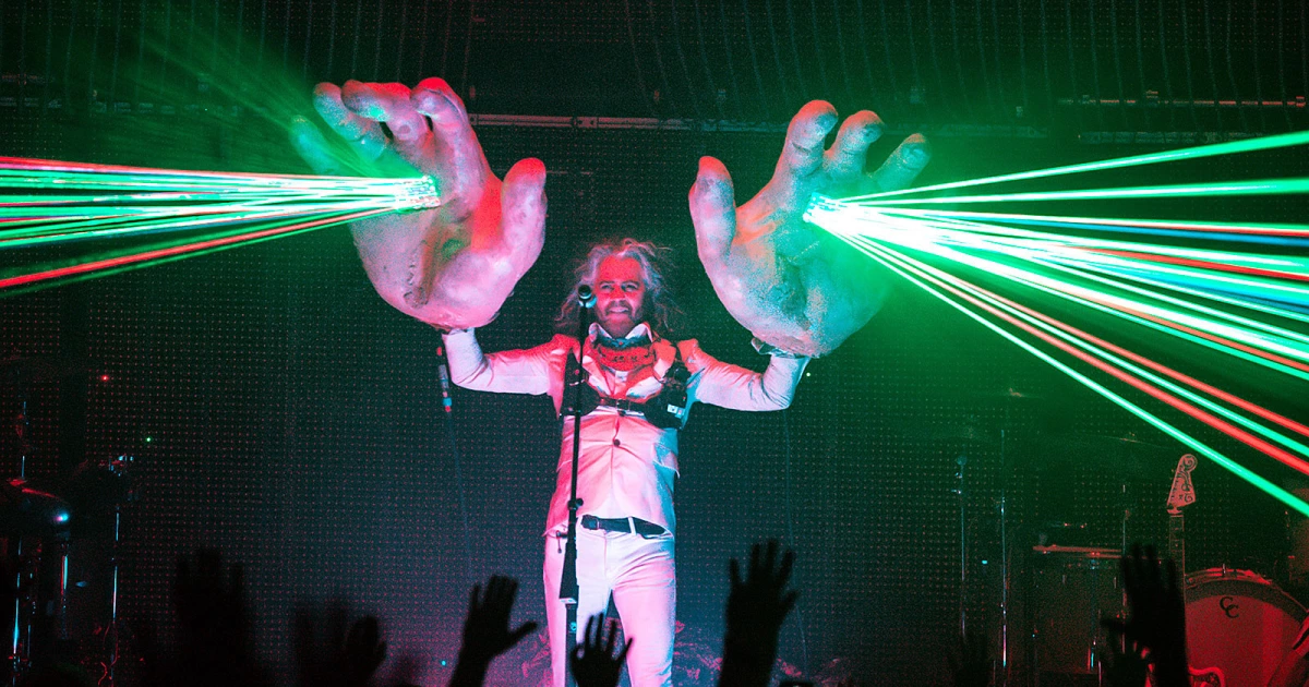 theflaminglips-capitoltheatre-
