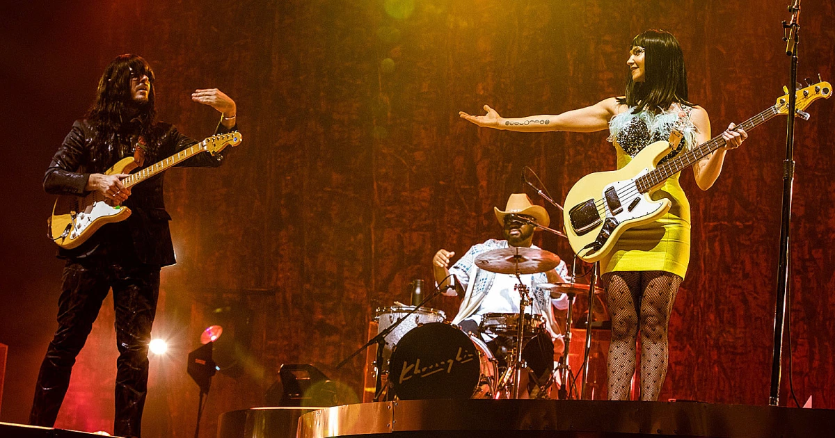 attachment-khruangbin-