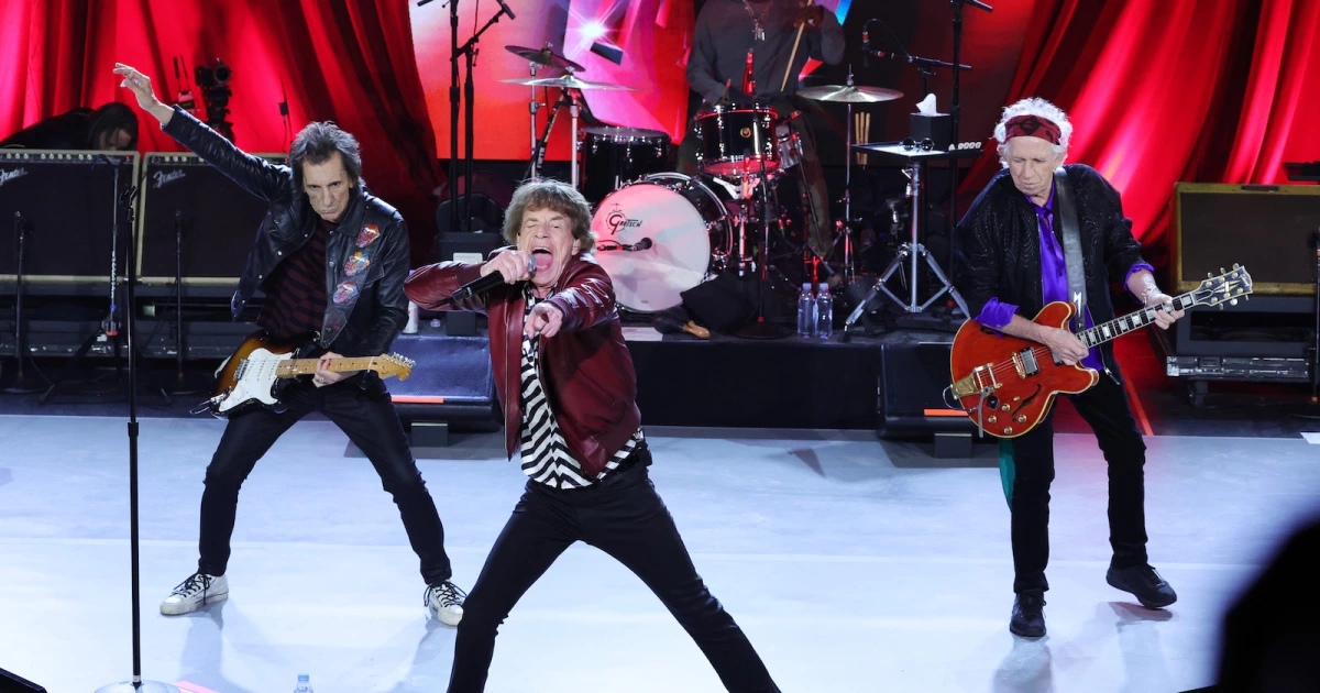 rolling-stones-by-kevin-mazur.