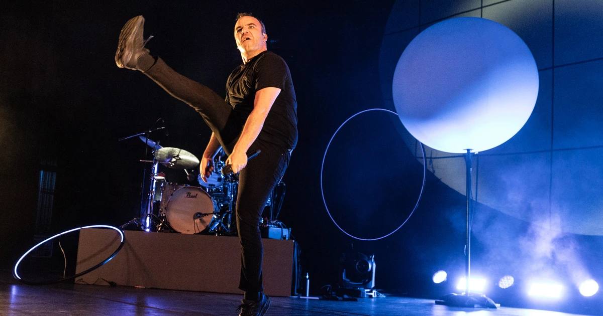 Future Islands livestreaming Cat's Cradle show on Veeps