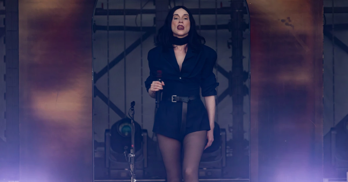 St. Vincent announces new live album & more orchestral tour dates, NYC's Lincoln Center included