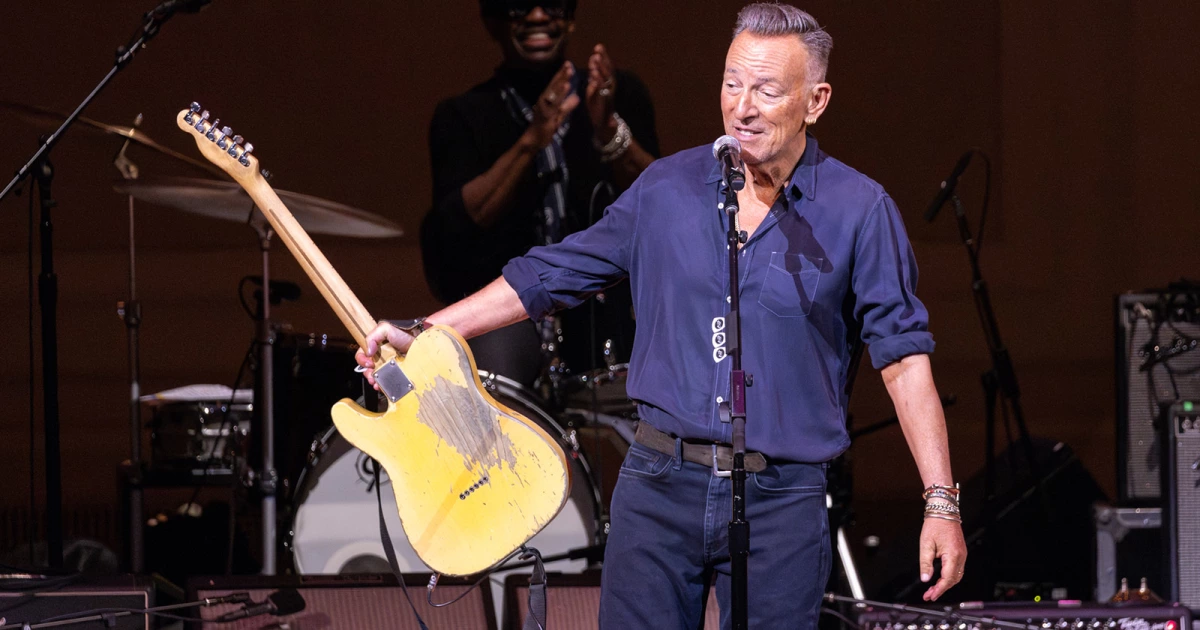 Watch Bruce Springsteen debut "Streets of Minneapolis" as surprise guest at First Avenue benefit show