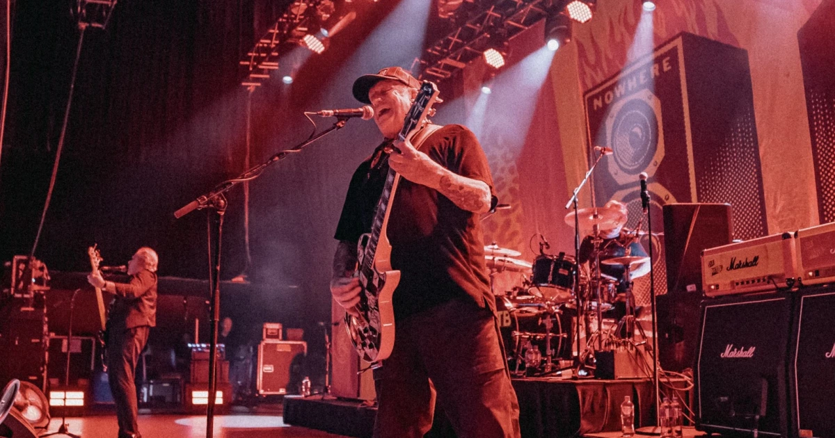 steve-jones-sex-pistols.jpg.