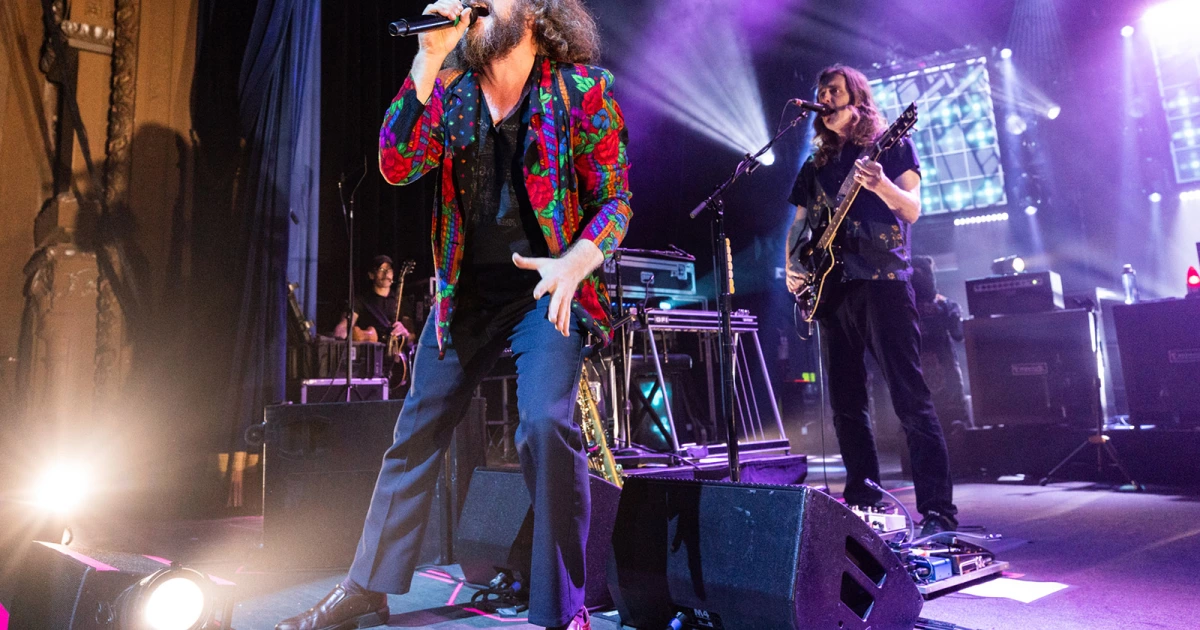 My Morning Jacket release acoustic album of "peaceful protest songs" for charity