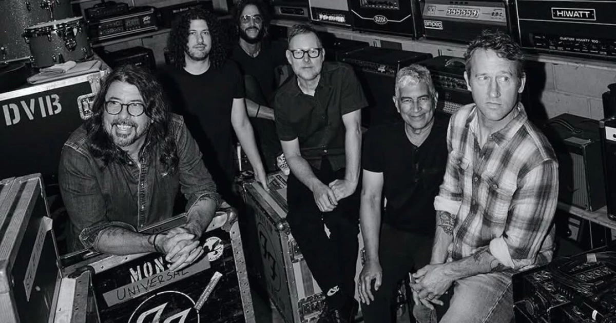 Foo Fighters preview new songs