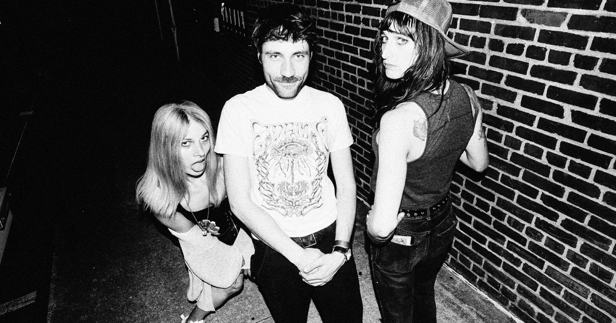 Miri Tyler of Ekko Astral tells us about her 5 favorite DC-area bands