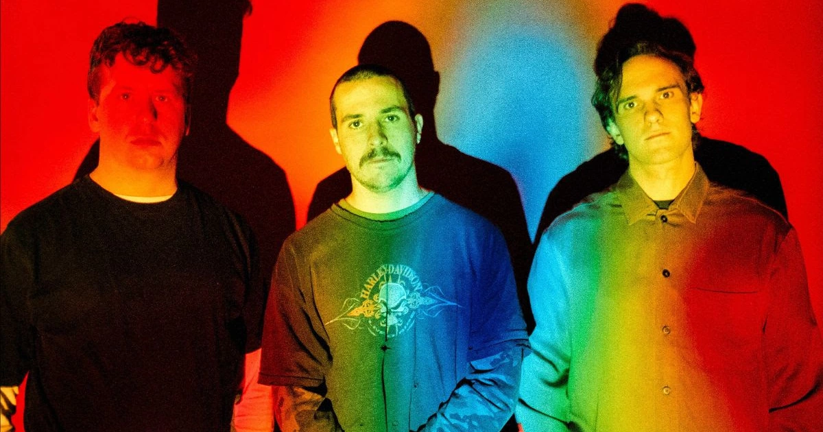 Stuck announce new album & tour, share "Instakill"