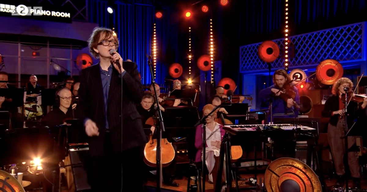 Watch Pulp cover ABBA's "The Day Before You Came" with the BBC Concert Orchestra