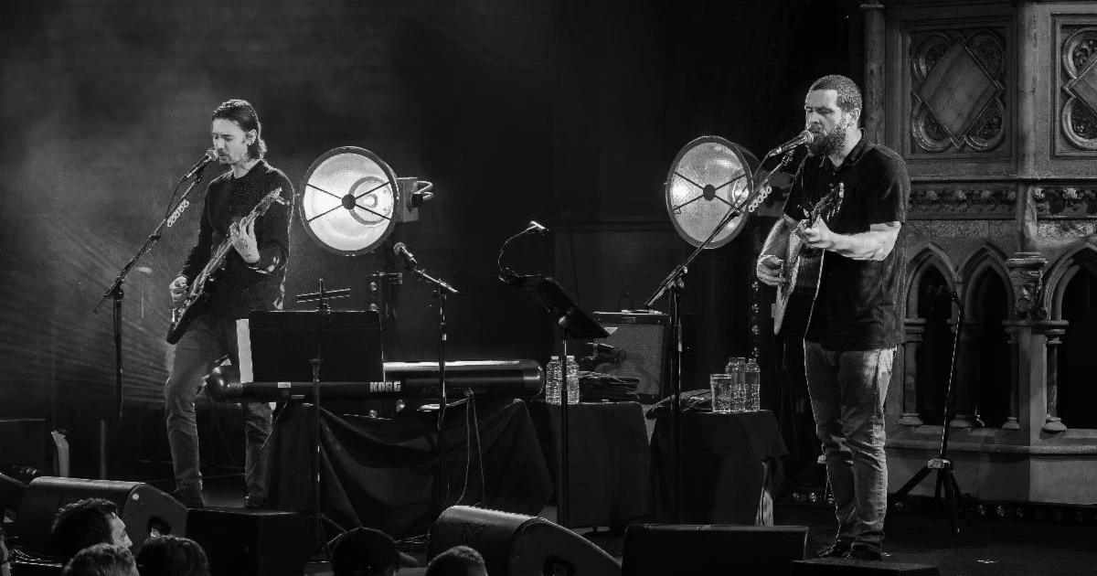 Manchester Orchestra announce live album of stripped-back London show, share new video