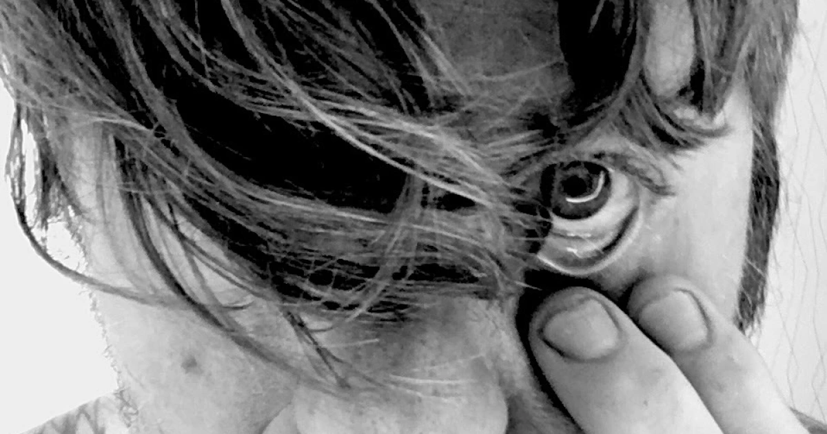 Damaged Bug (OSEES' John Dwyer) announces new album: hear "END OF THE WAR"