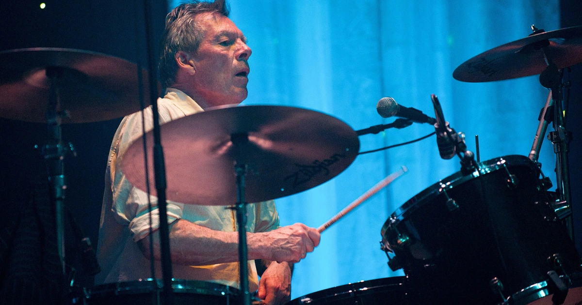 Andrew Ranken, The Pogues drummer, dies at 72