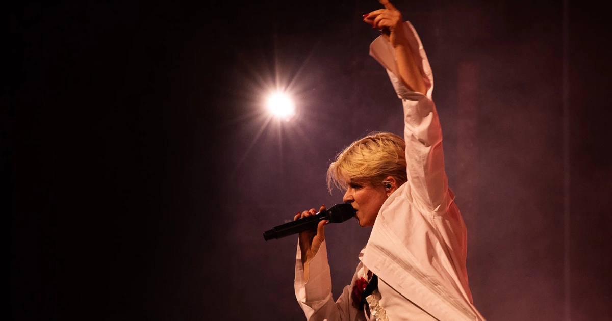 Robyn adds new shows to 2026 tour, NYC & LA included