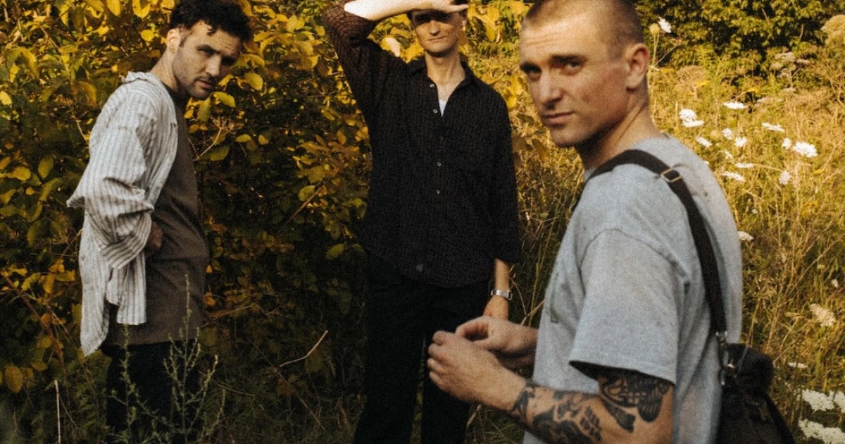 Cola announce new album, share "Hedgesitting"