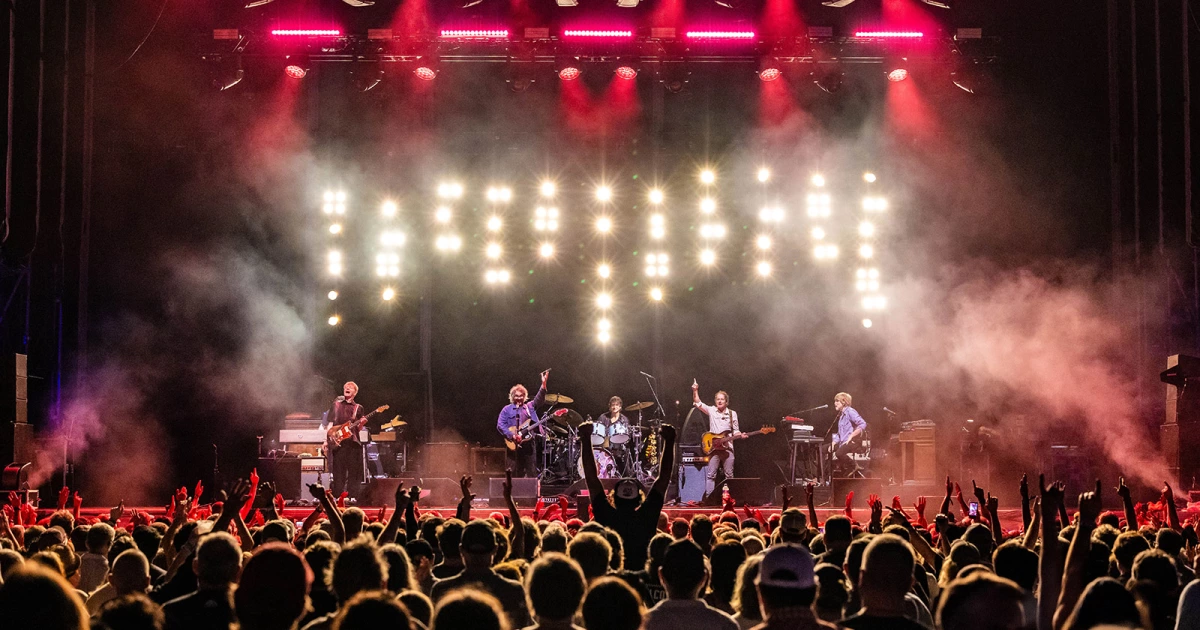 Wilco announce summer tour, Forest Hills Stadium with Yo La Tengo included