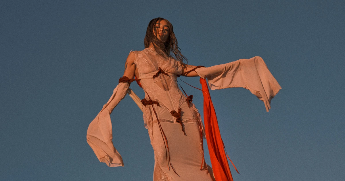 Kelsey Lu announces first LP in 7 years ft. Kim Gordon, Kamasi Washington & more, shares "Running to Pain"