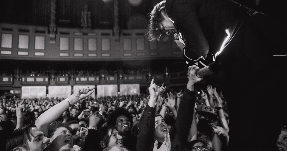 The Hives played Brooklyn Paramount with The Chats (pics)
