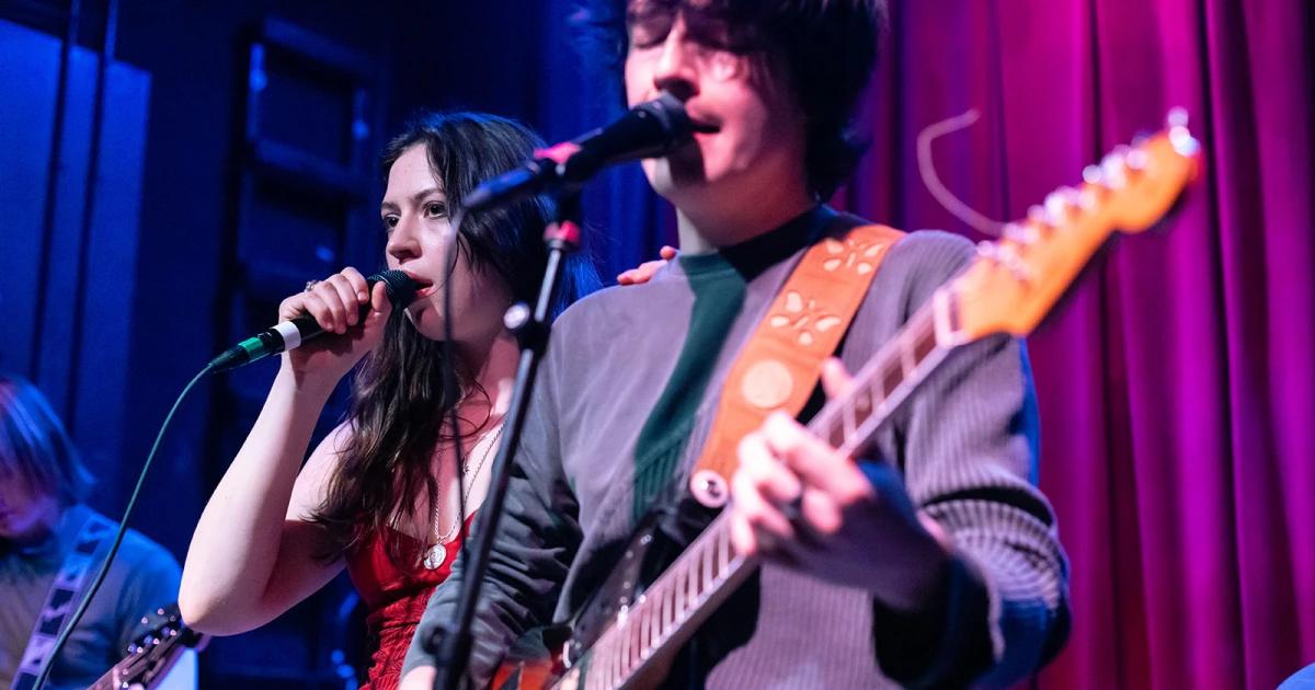 Witch Post played 1st NYC show at Union Pool (pics, video)