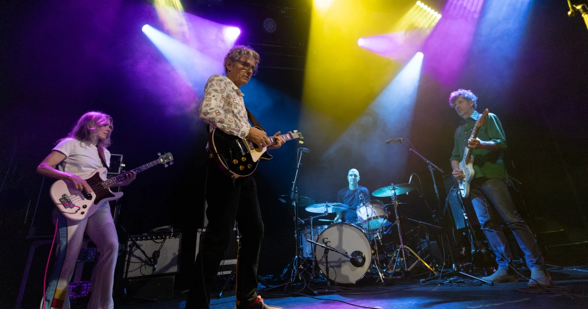 Luna played 3 nights at Bowery Ballroom (Night 3 pics, setlists)