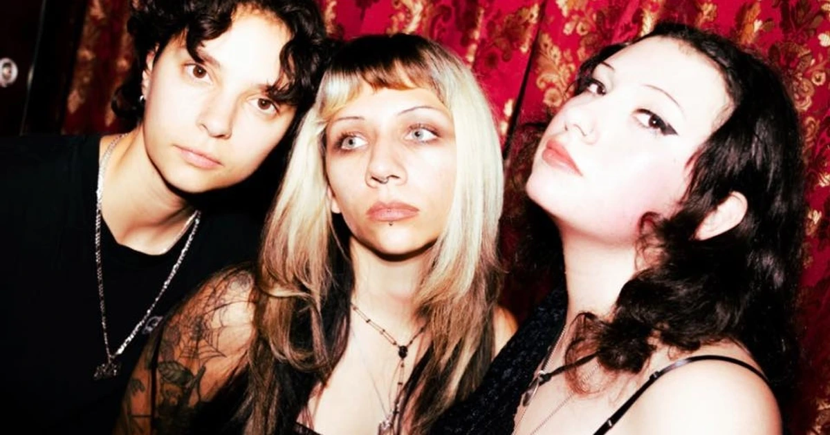 Tour news: Faetooth, Ted Leo, Bikini Kill openers, Armor for Sleep, Space Echo fest, more