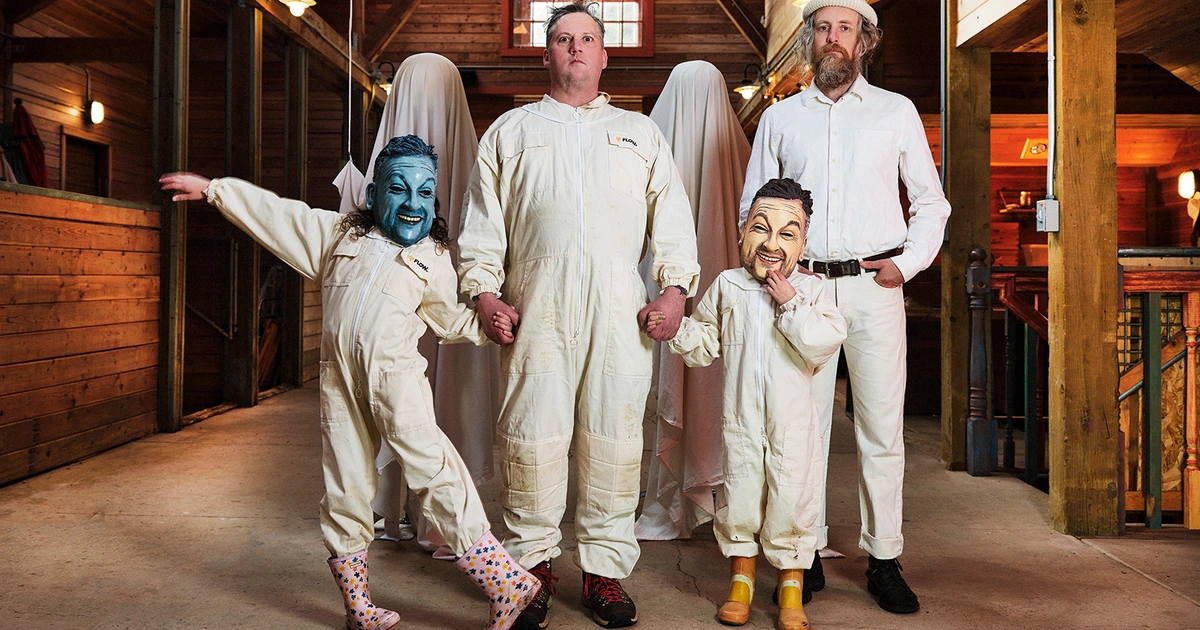 Modest Mouse announce new LP & fall tour, share "Picking Dragons' Pockets" (BV Presale for NYC)