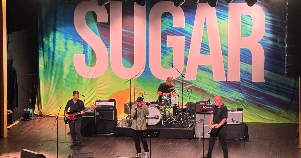 Sugar brought out Craig Finn, Patterson Hood & Jason Narducy for Webster Hall Night 3 (video)
