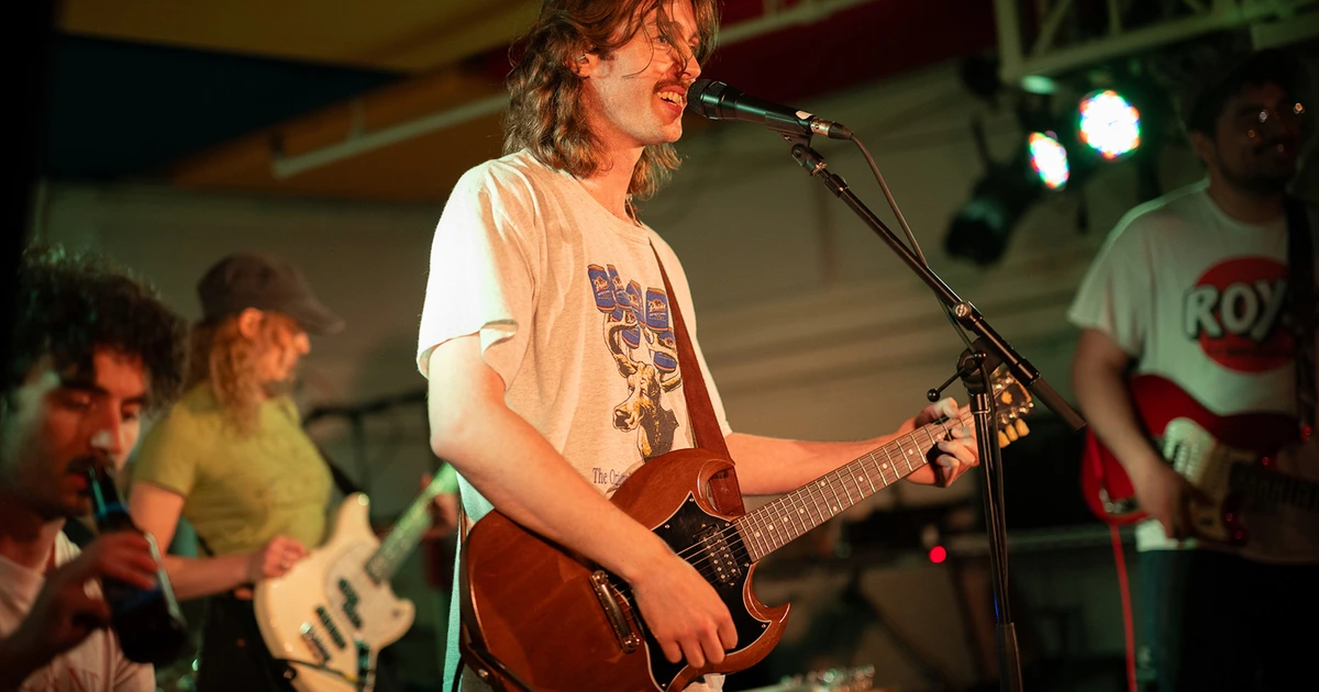 Brown Horse played 1st NYC show at Night Club 101 with God's Country & Adelyn Strei (pics, video)