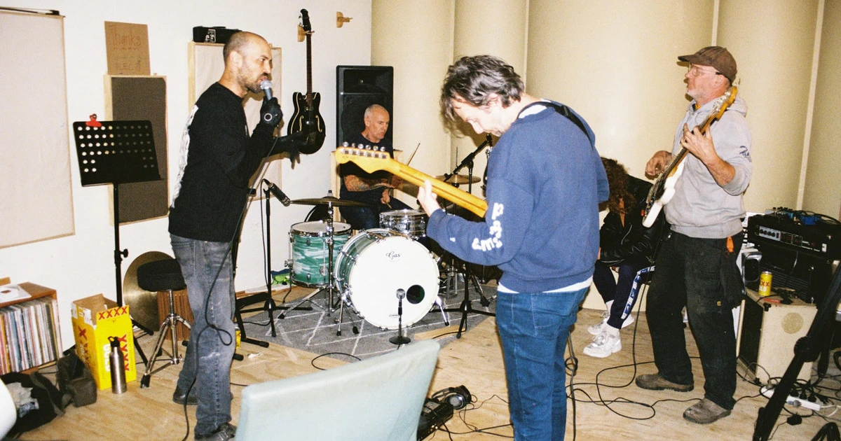 Eddy Current Suppression Ring surprise release first album in 7 years, 'In Light Of Recent Events'