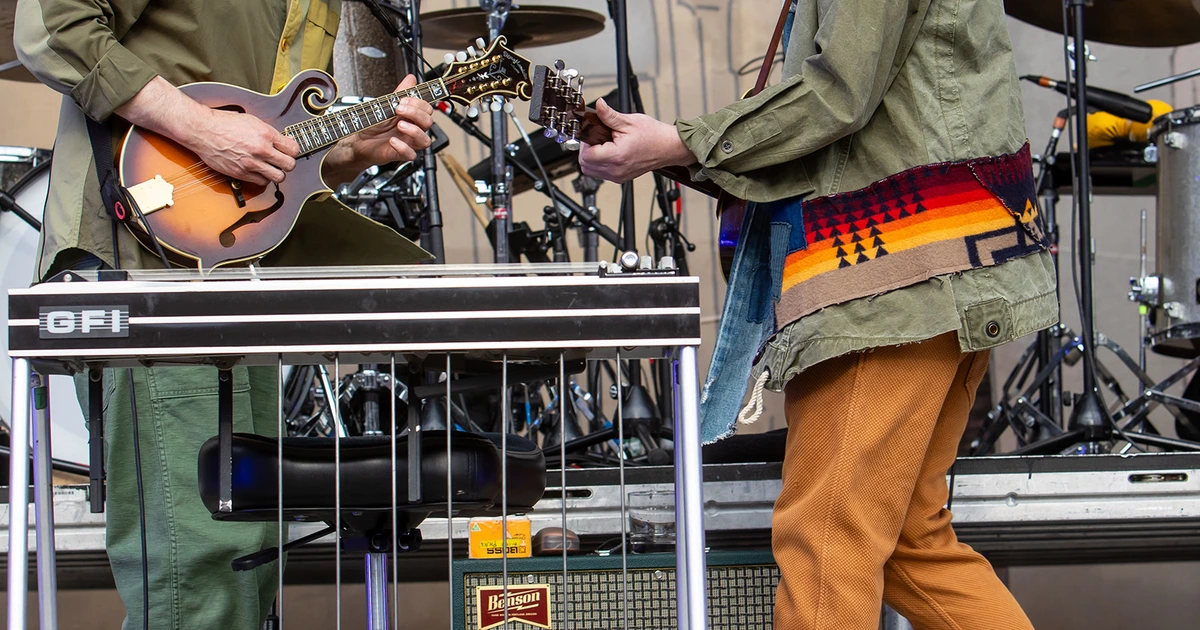 Bright Eyes brought 'I'm Wide Awake, It's Morning' to (shortened) Forest Hills Stadium show (pics, video)