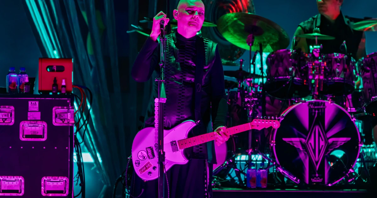 Lollapalooza 2026 Friday pics & video (Smashing Pumpkins, Charli XCX, Slayyyter, Freddie Gibbs, more)