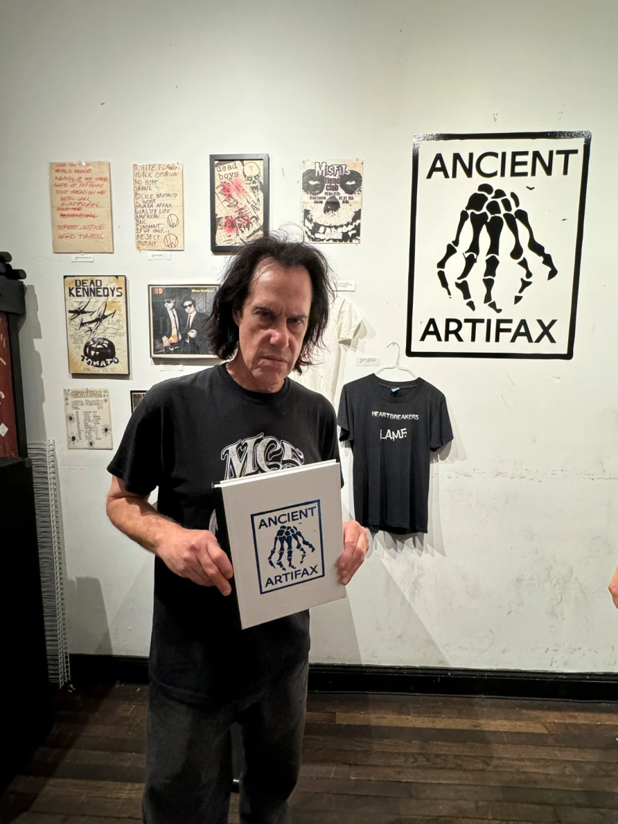 Brian Gorsegner talks new punk book 'Ancient Artifax' ++ TV Eye