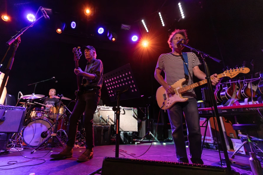 Yo La Tengo with Ernie Brooks at Bowery Ballroom - Hanukkah 2024 night 3