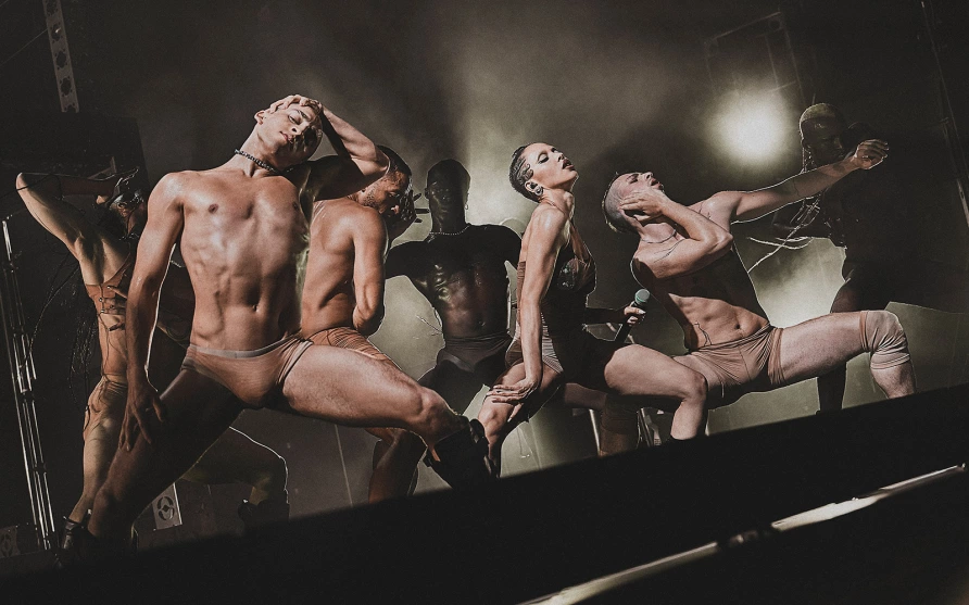 FKA twigs (photo by The Tinfoil Biter)