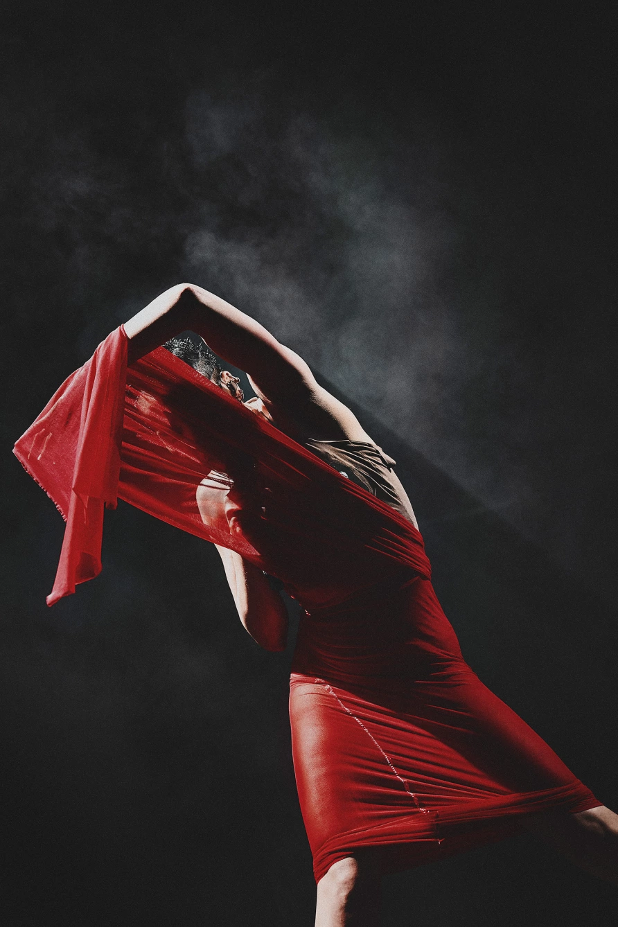 FKA twigs (photo by The Tinfoil Biter)