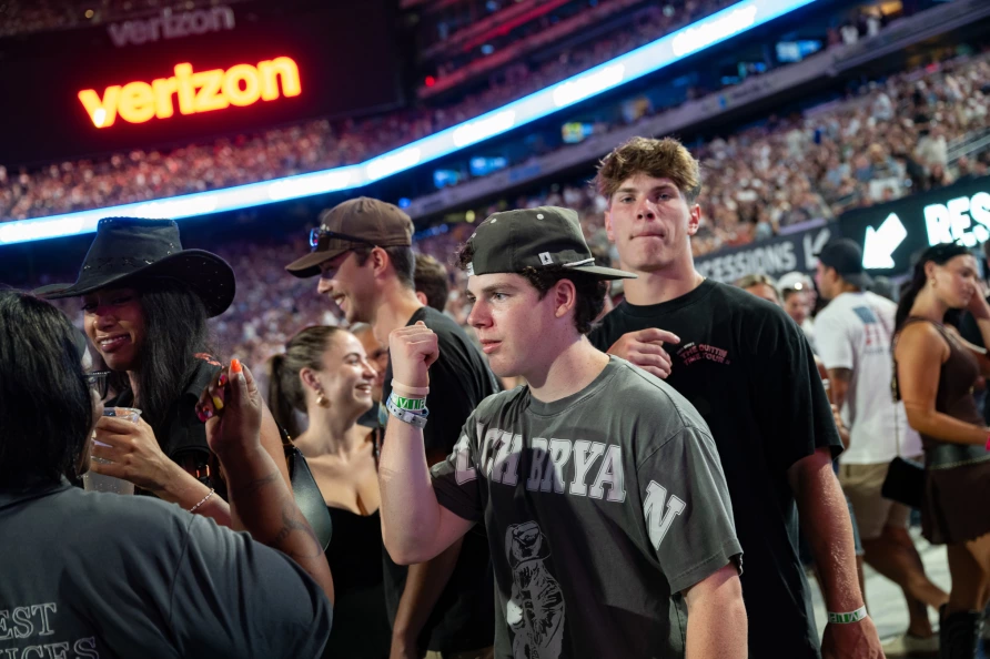 Zach Bryan at MetLife Stadium