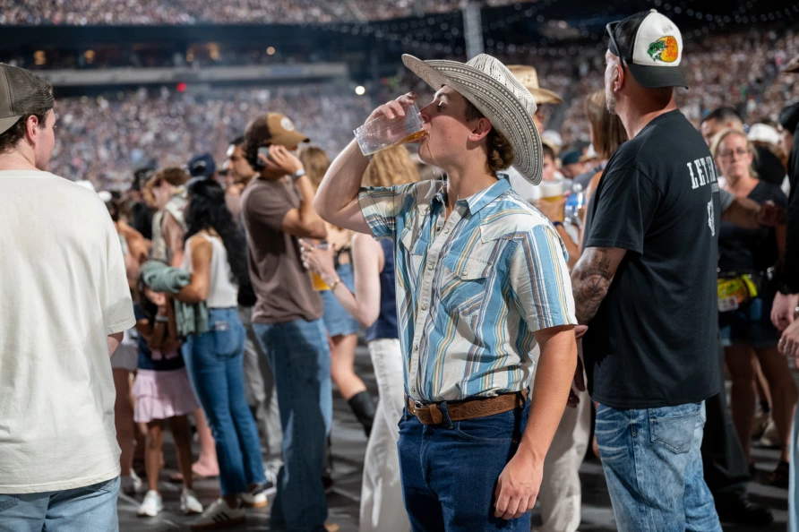 Zach Bryan at MetLife Stadium