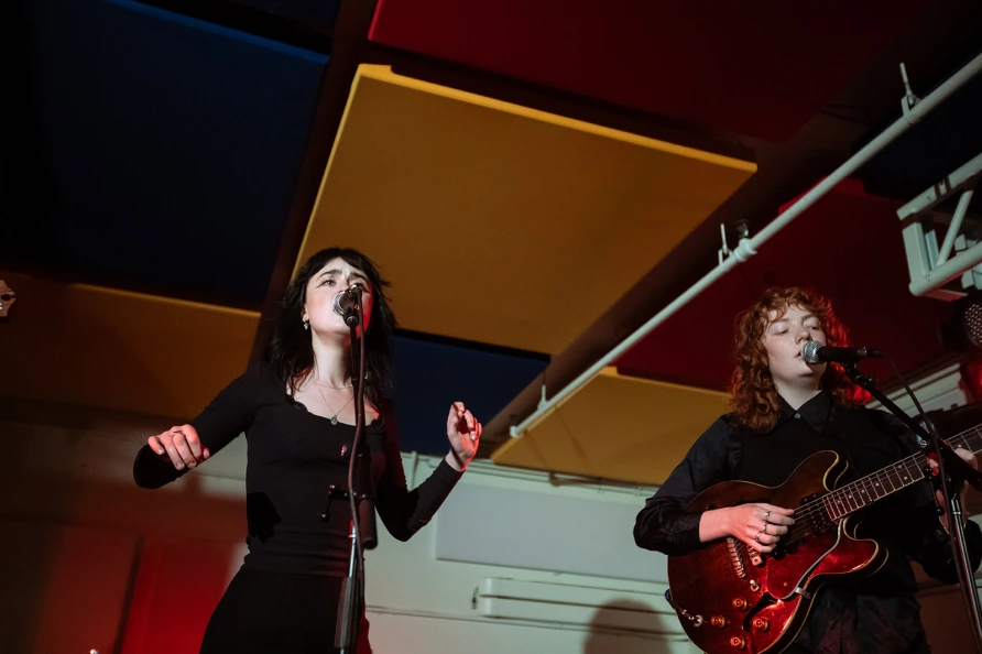 Folk Bitch Trio at Night Club 101