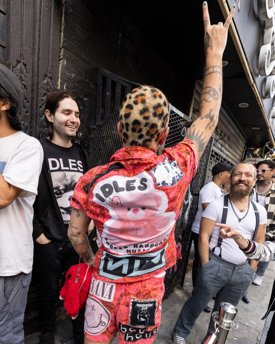 IDLES en el Night Club 101