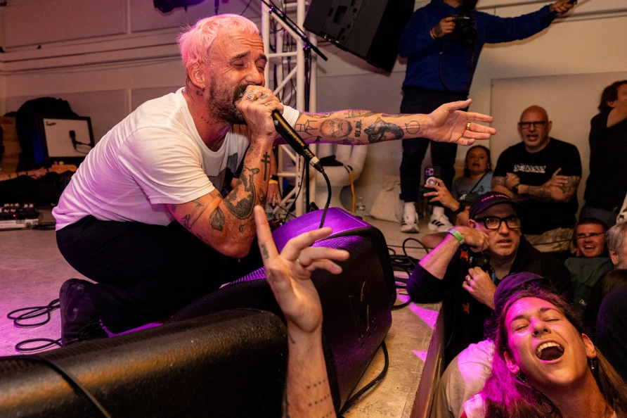 IDLES en el Night Club 101