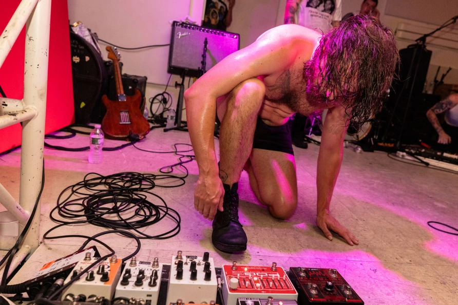 IDLES at NIght Club 101