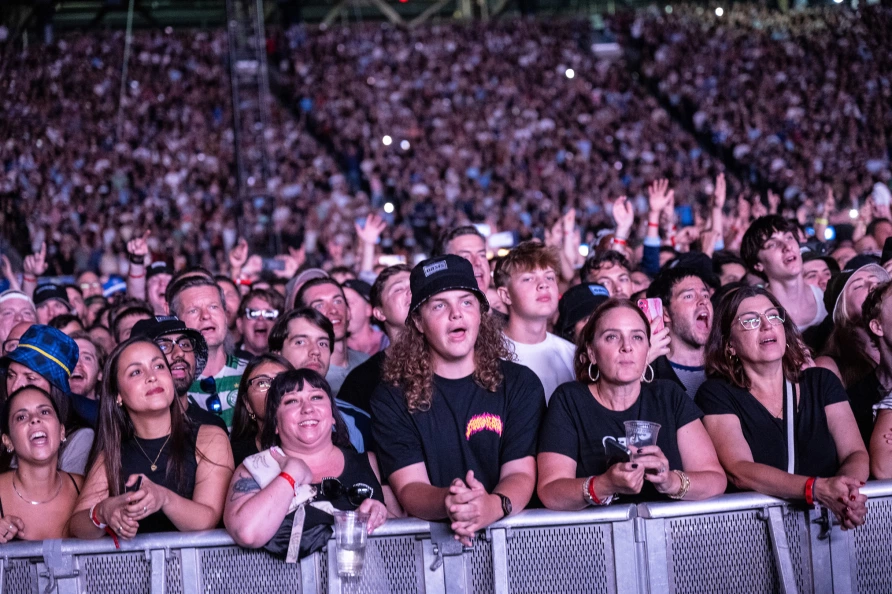 Oasis at MetLife Stadium