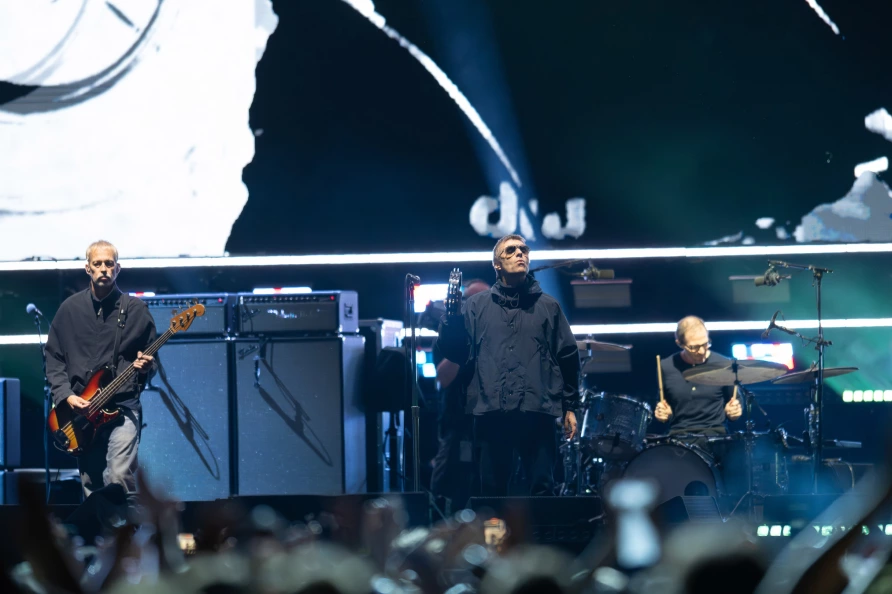 Oasis at MetLife Stadium
